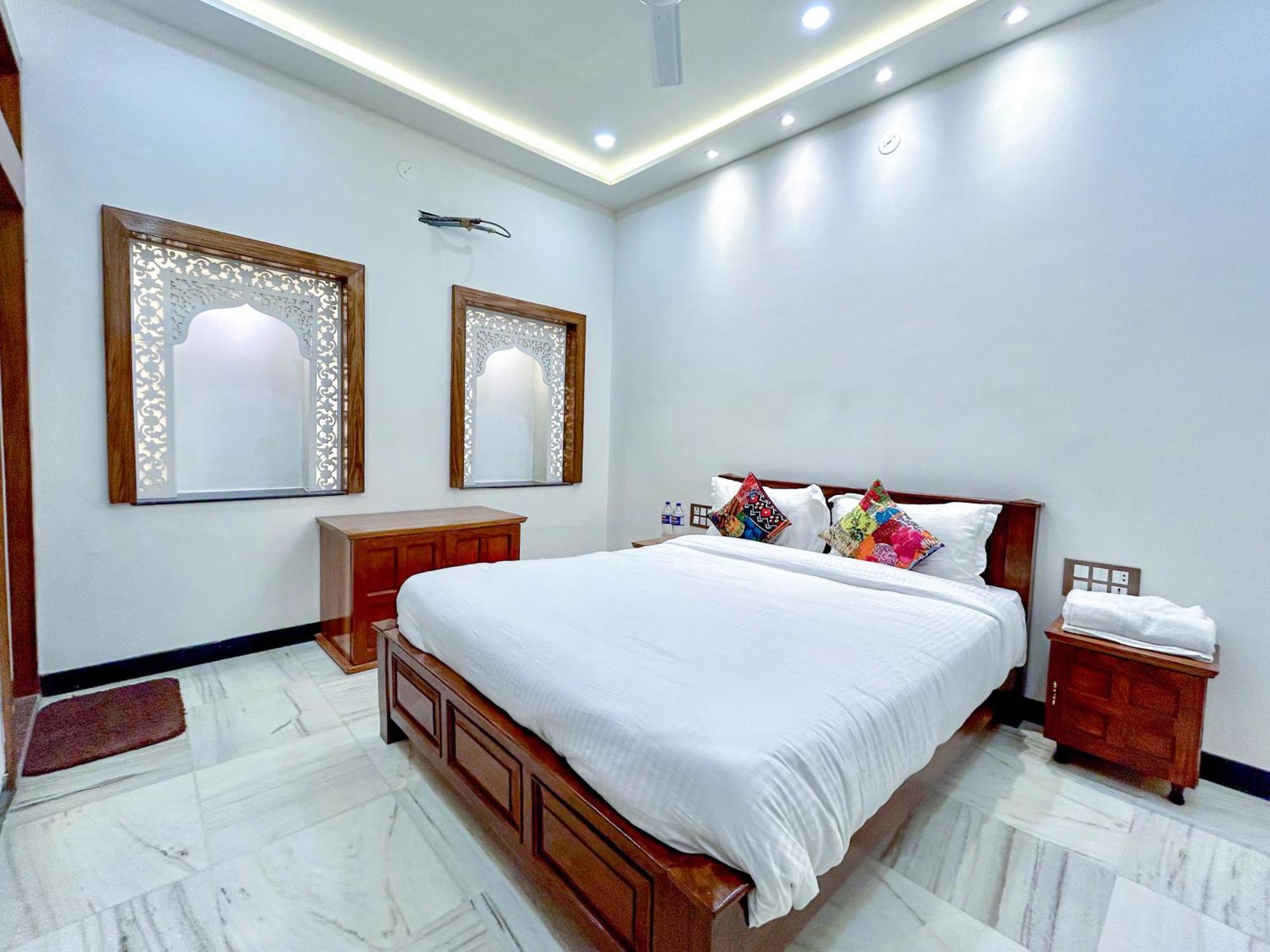 Hotel Vasudev Niwas Jaisalmer Esterno foto